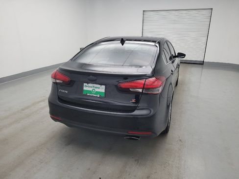 Used 2017 Kia Forte S w/ S Premium Package FWD image 7