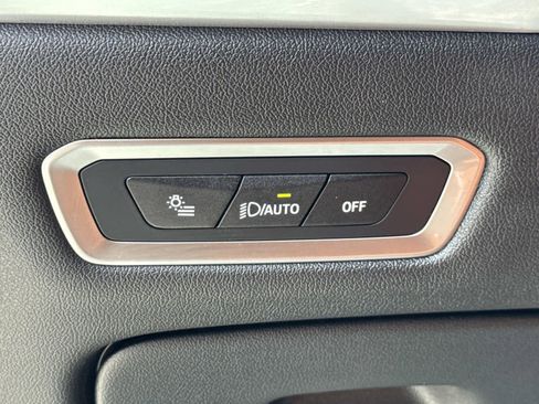 Certified 2024 BMW X7 M60i w/ Executive Package image 29