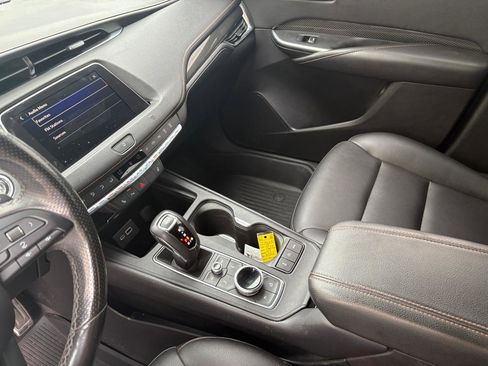 Used 2019 Cadillac XT4 Sport AWD/4WD image 10