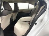 Used 2022 Toyota Corolla LE image 5