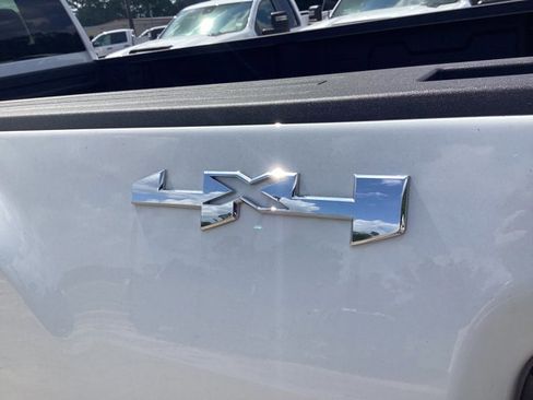 New 2025 GMC Sierra 2500 Pro w/ Convenience Package image 10