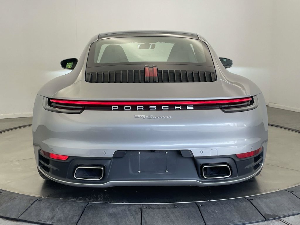Certified 2024 Porsche 911 Carrera RWD image 6