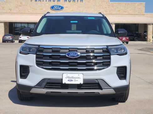 New 2026 Ford Explorer Active RWD image 6