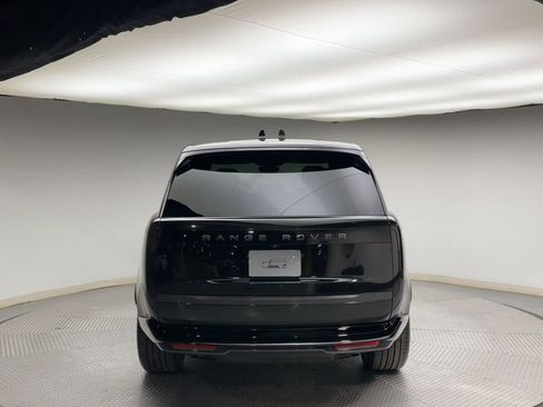 Certified 2025 Land Rover Range Rover SE AWD/4WD image 3