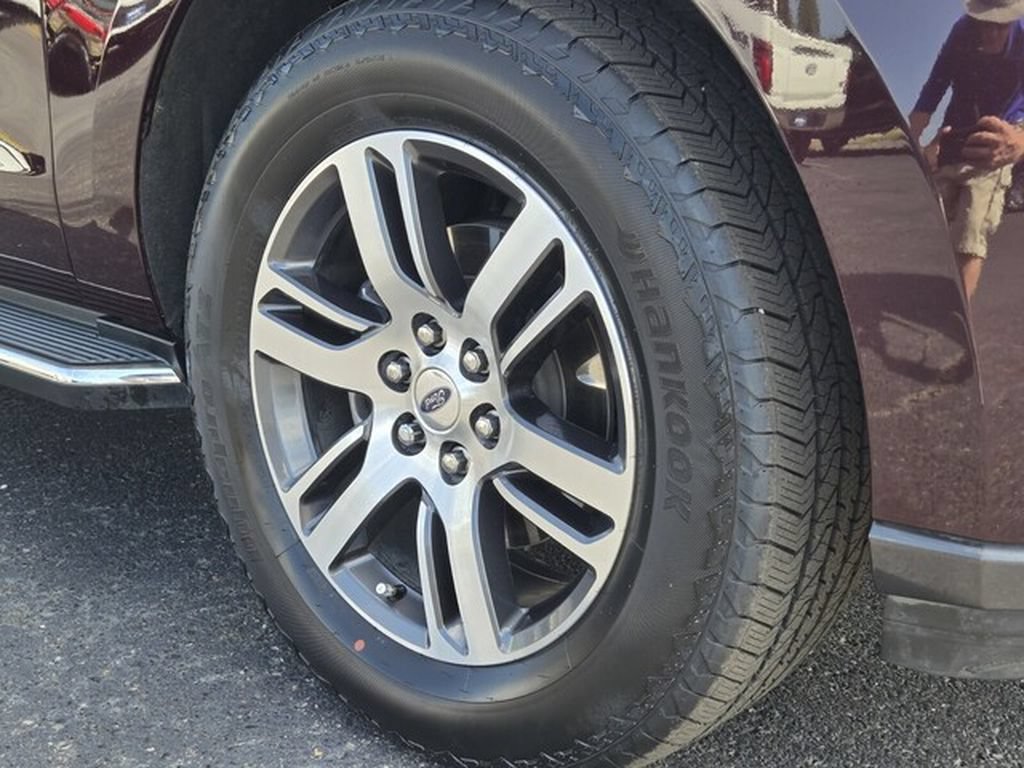 Used 2023 Ford Expedition XLT RWD image 22