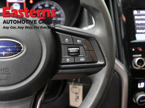 Used 2022 Subaru Ascent 8-Passenger AWD/4WD image 15