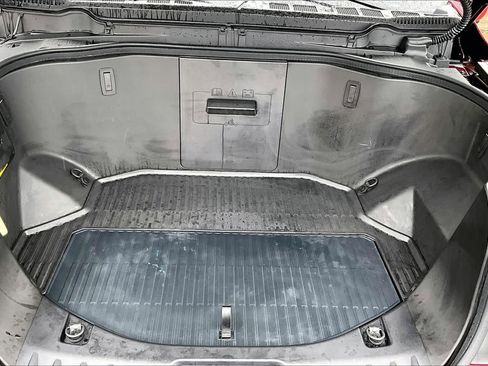 Used 2025 Ford F150 Lightning Lariat AWD/4WD image 31