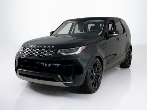 Used 2025 Land Rover Discovery S AWD/4WD image 1
