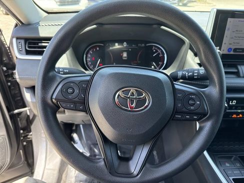 Used 2024 Toyota RAV4 XLE image 42