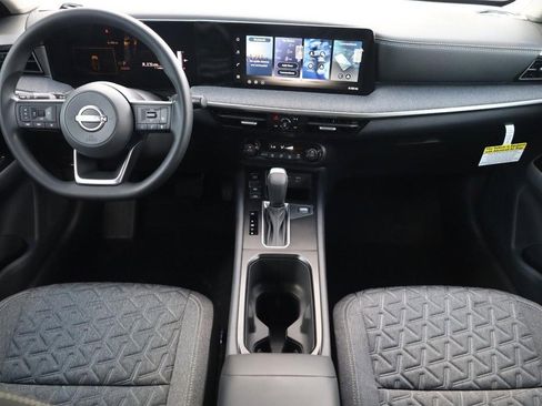 New 2026 Nissan Kicks SV image 21