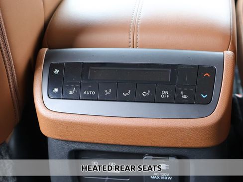 Used 2024 Nissan Pathfinder Platinum w/ Cargo Package AWD/4WD image 8