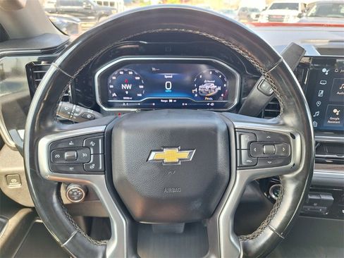 Used 2024 Chevrolet Silverado 2500 LT image 13
