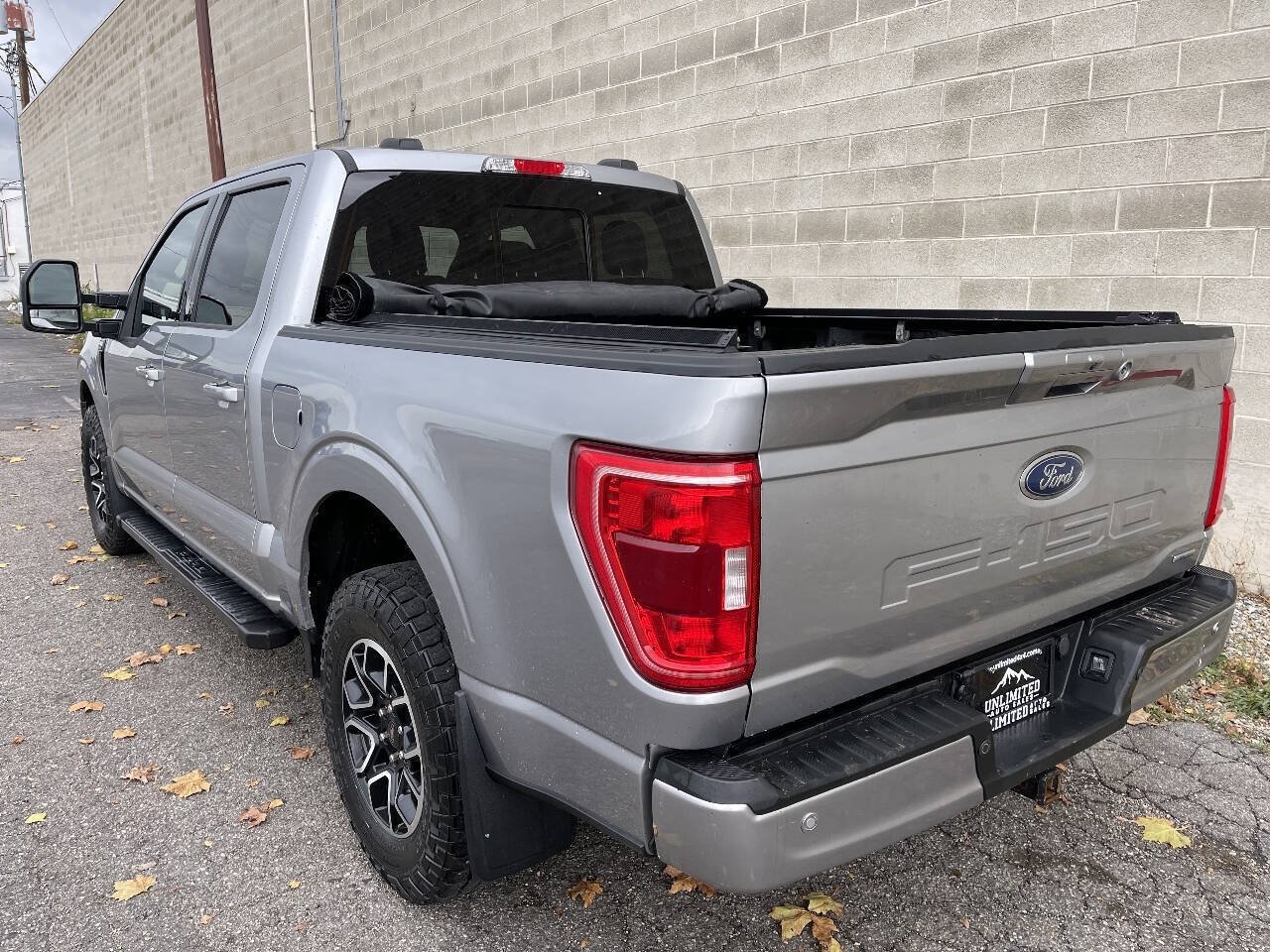 Used 2021 Ford F150 XLT w/ Equipment Group 302A High AWD/4WD image 5