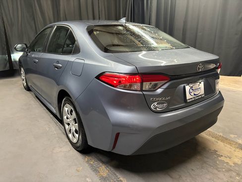 Used 2025 Toyota Corolla LE FWD image 7