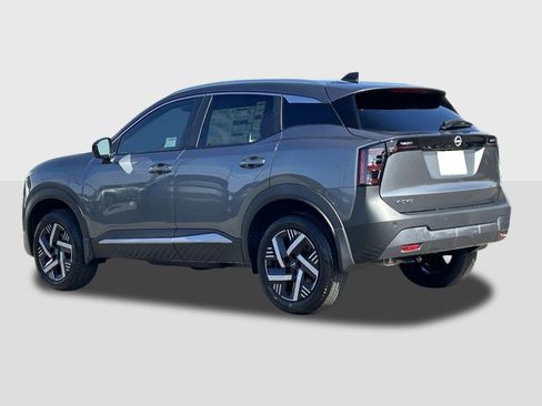 New 2026 Nissan Kicks SV FWD image 2