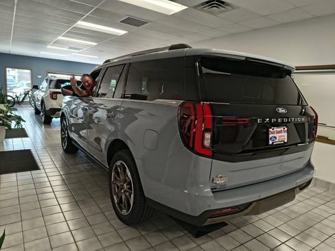 New 2027 Ford Expedition King Ranch AWD/4WD image 13