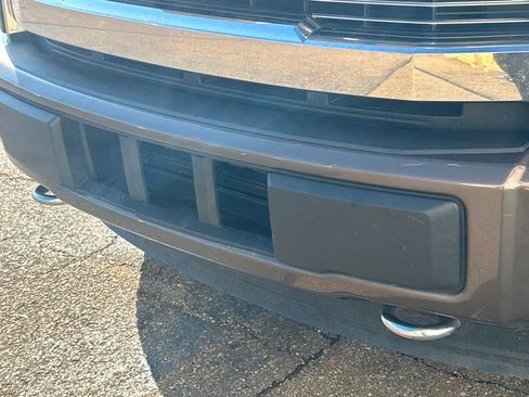 Used 2016 Ford F150 Lariat w/ Equipment Group 502A Luxury image 41