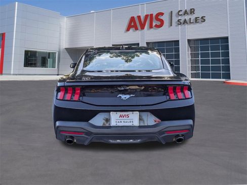 Used 2024 Ford Mustang Premium image 6