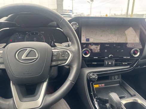 Used 2025 Lexus NX 350 AWD w/ Accessory Package (2T) image 25