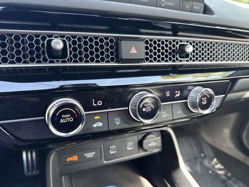 Certified 2025 Honda Civic Sport image 25