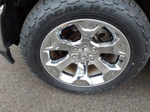 Used 2021 RAM 1500 Big Horn image 15