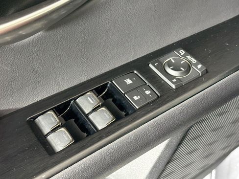Used 2024 Lexus UX 250h F Sport FWD image 30