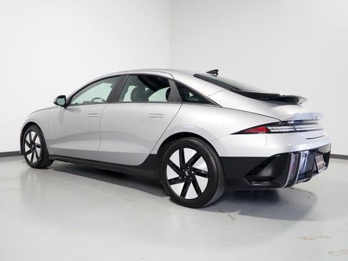 Used 2025 Hyundai Ioniq 6 SE RWD image 7