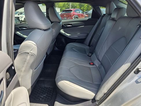 Used 2021 Toyota Avalon Limited w/ Advanced Safety Package FWD image 33