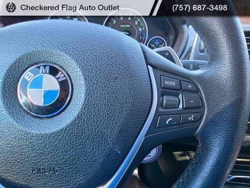 Used 2017 BMW 330i Sedan RWD image 15