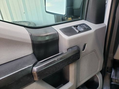 Used 2017 Ford F150 XL w/ XL Power Equipment Group RWD image 21