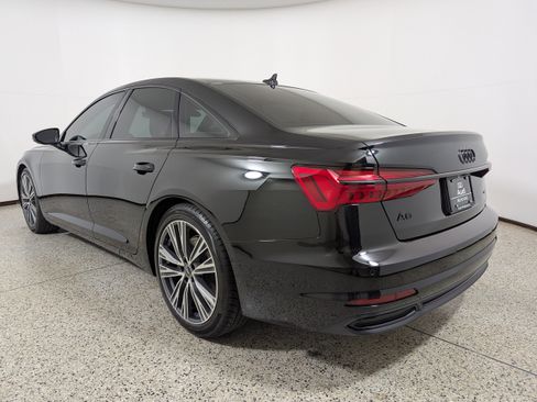 Used 2021 Audi A6 Premium Plus image 5