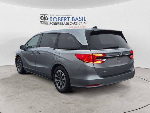 Used 2021 Honda Odyssey EX-L image 3