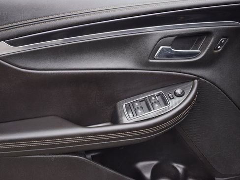 Used 2018 Chevrolet Impala LT image 20