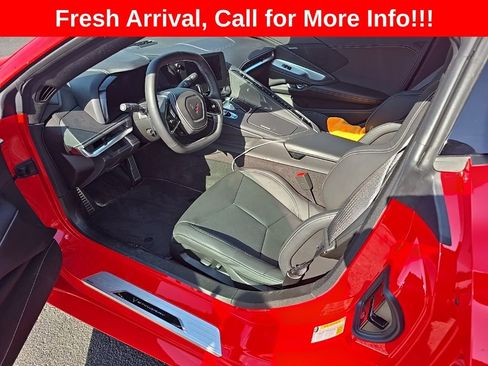 Used 2025 Chevrolet Corvette Stingray Coupe w/ 1LT RWD image 15