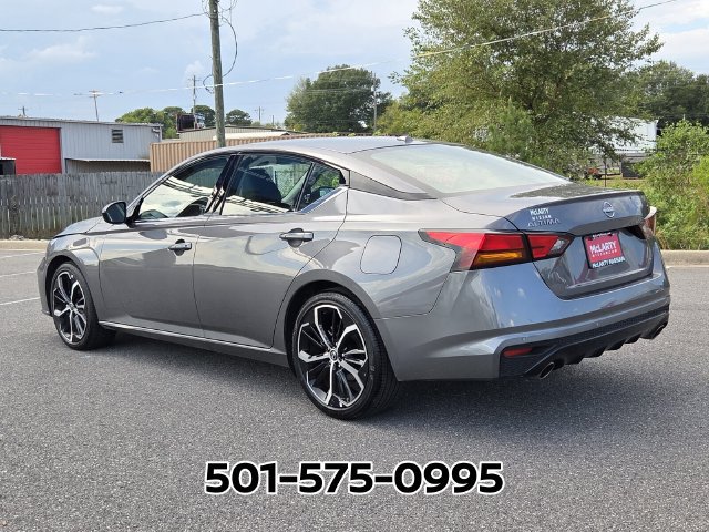 Used 2025 Nissan Altima 2.5 SR FWD image 3