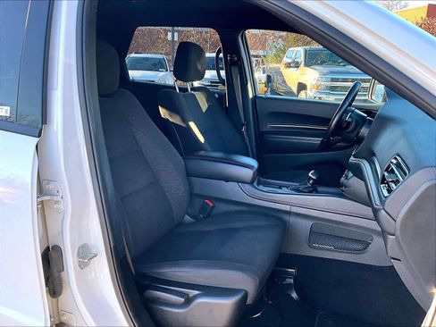 Used 2023 Dodge Durango GT image 11