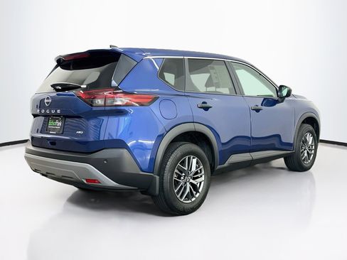 Used 2023 Nissan Rogue S AWD/4WD image 9