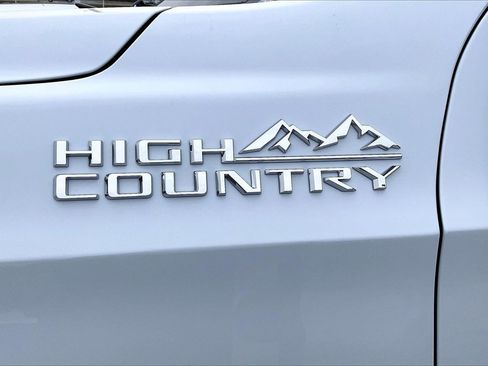 New 2026 Chevrolet Tahoe High Country image 9
