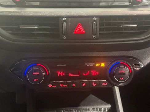 Used 2019 Kia Forte LXS image 22