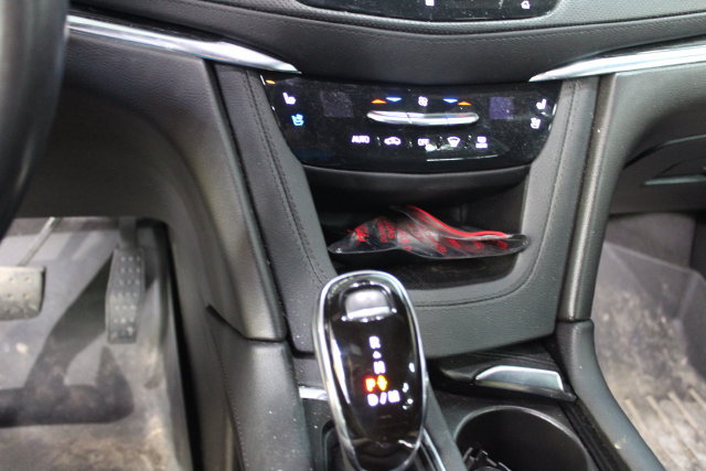 Used 2020 Cadillac XT5 Premium Luxury AWD/4WD image 22