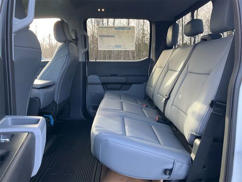 New 2026 Ford F250 XL w/ XL Chrome Package image 14