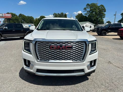 Used 2021 GMC Yukon Denali AWD/4WD image 8