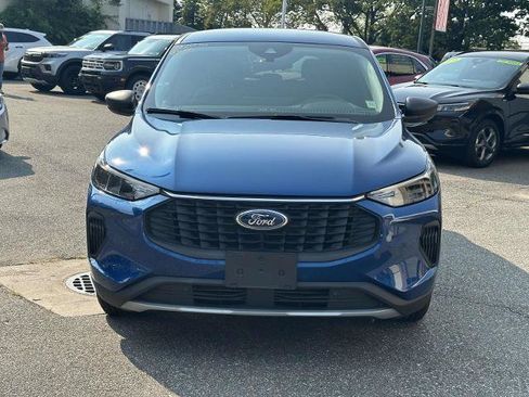 Certified 2023 Ford Escape Active w/ Tech Pack #1 AWD/4WD image 2