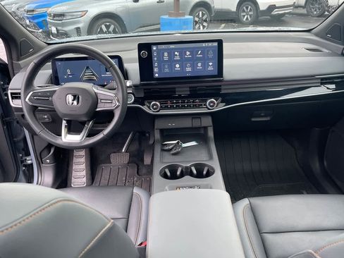 Certified 2024 Honda Prologue Touring image 3