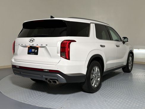 Used 2025 Hyundai Palisade SEL FWD image 9
