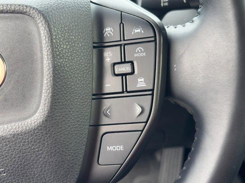 Used 2024 Toyota Prius LE image 19