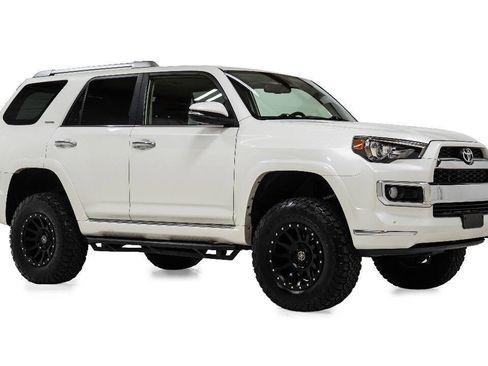 Used 2018 Toyota 4Runner Limited AWD/4WD image 1