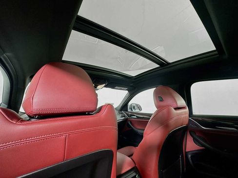 Used 2022 BMW X4 xDrive30i w/ Premium Package 2 image 32