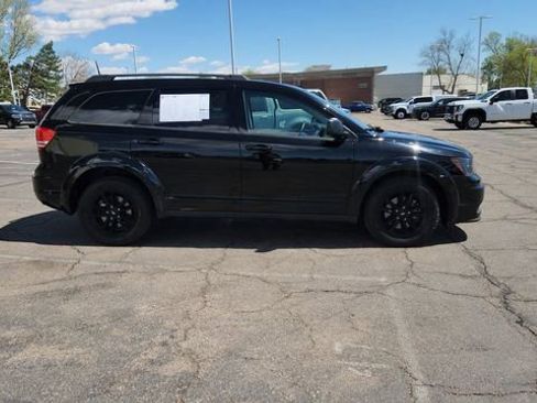 Used 2020 Dodge Journey SE w/ Blacktop Package FWD image 15