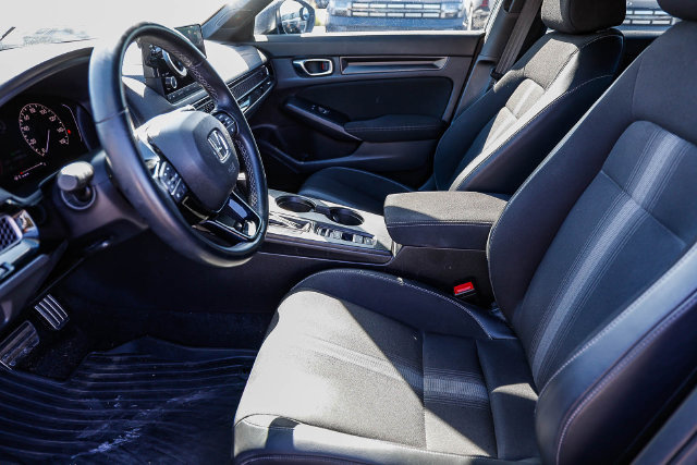 Used 2022 Honda Civic Sport image 17